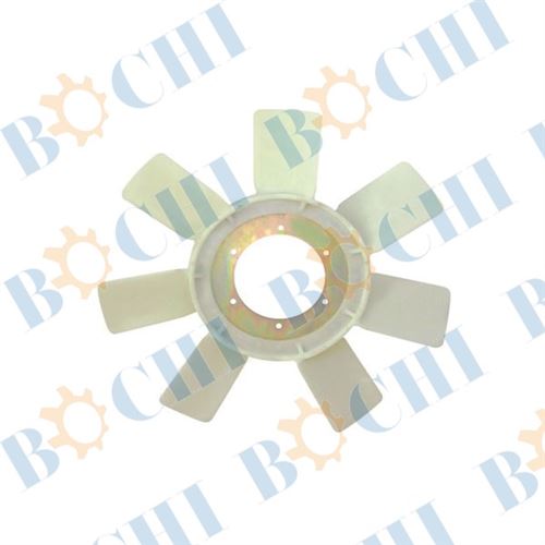 Auto Parts Fan Blade OE 21060-Z5592 for Nissan